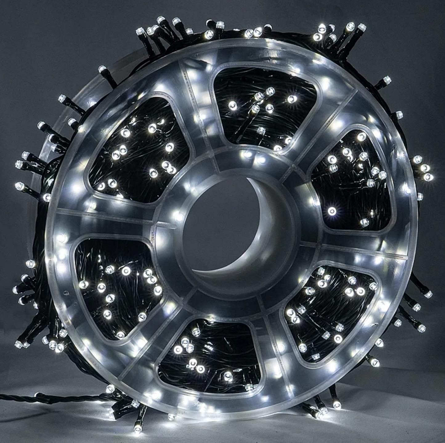 Instalatie Rola Alb Rece 50m, 500 led, Rezistenta la precipitatii IP44